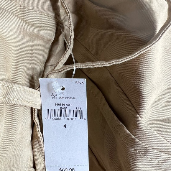 Nwt gap khaki cargo pants size 4 - Picture 10 of 13